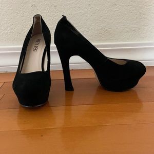 Black suede platform pump heels
